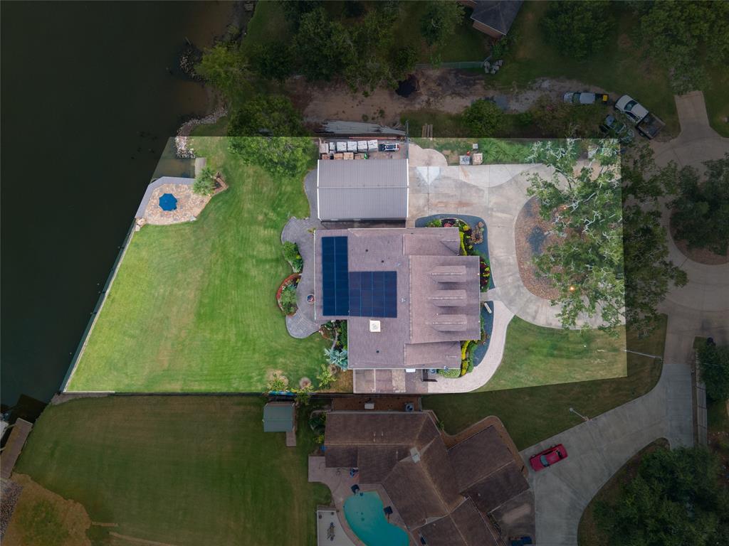 3828 Bayou Circle