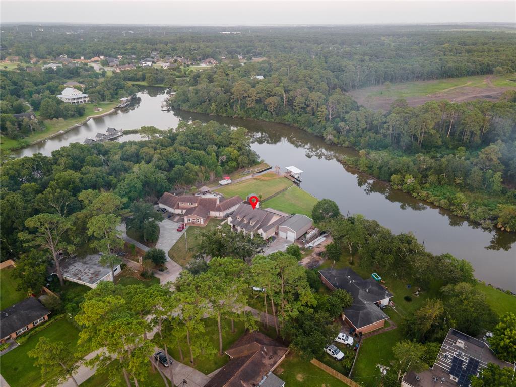 3828 Bayou Circle