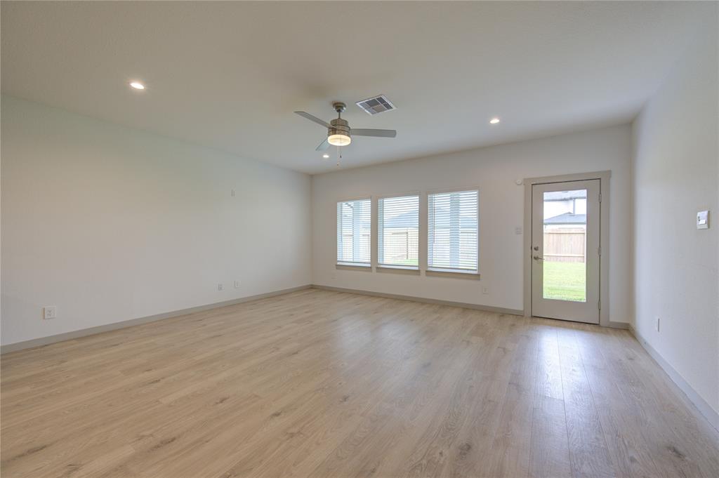30039 Violet Sky Way, Katy, Texas image 19