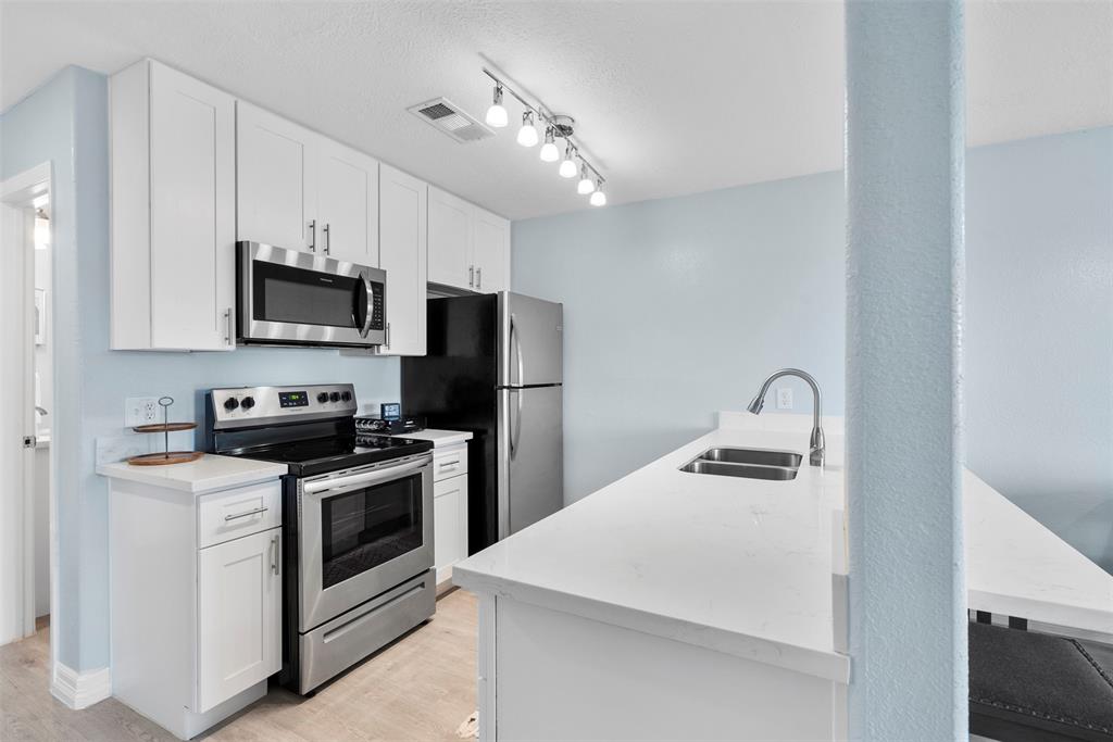 7600 Seawall Boulevard #109, Galveston, Texas image 6