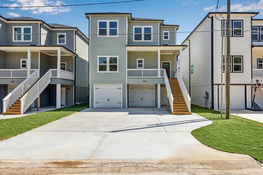 3841 Water Street, Dickinson, Texas image 1