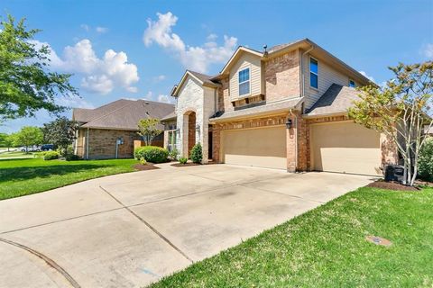 Single Family Residence in League City TX 2888 Lombardia Drive 1.jpg