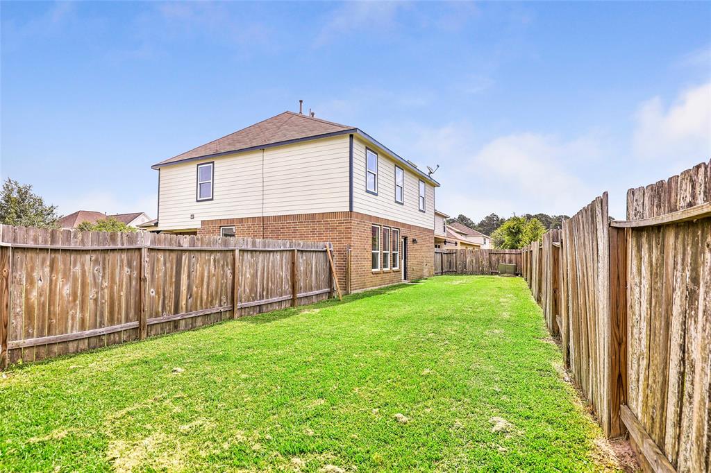 1726 Sun Point Court, Humble, Texas image 30