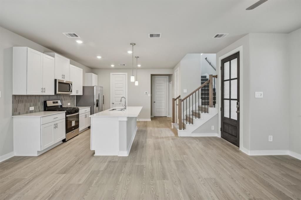 10021 Rustic Charm Street, Houston, Texas image 18