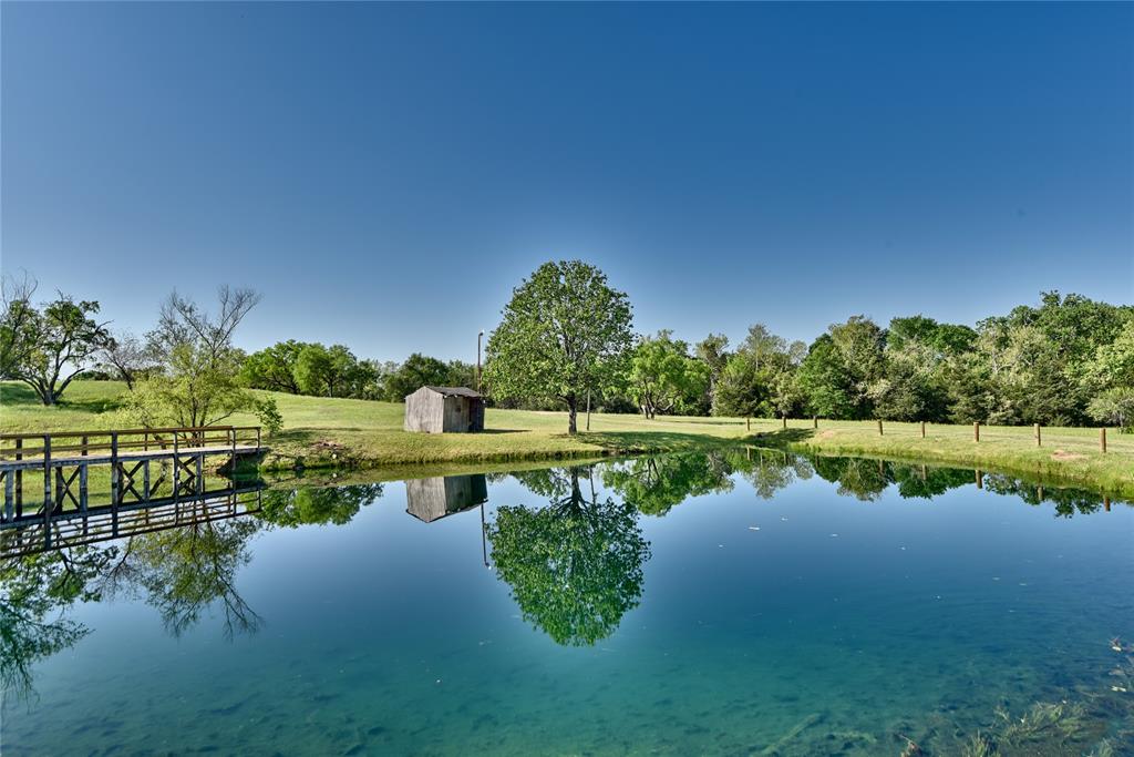 515 E St Loop 543, West Point, Texas image 33