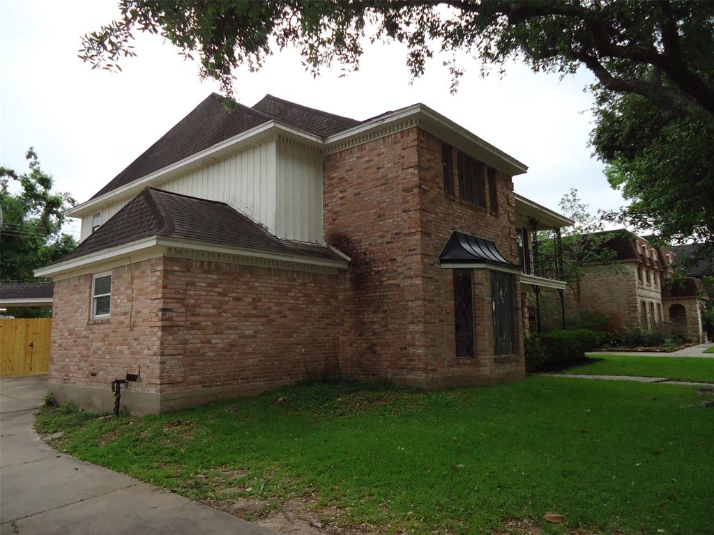 3823 Kiamesha Drive