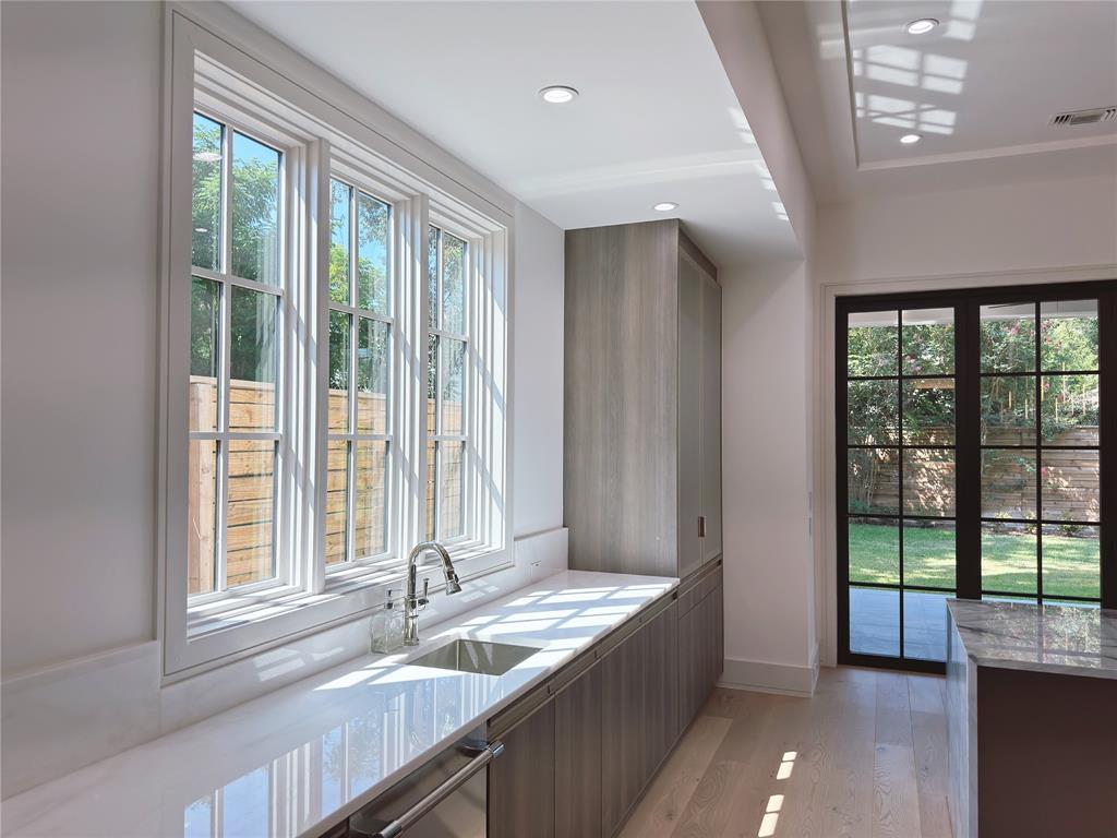 3818 Drake Street, Houston, Texas image 13