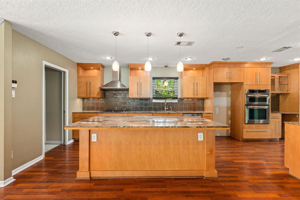 26418 Maplewood Drive