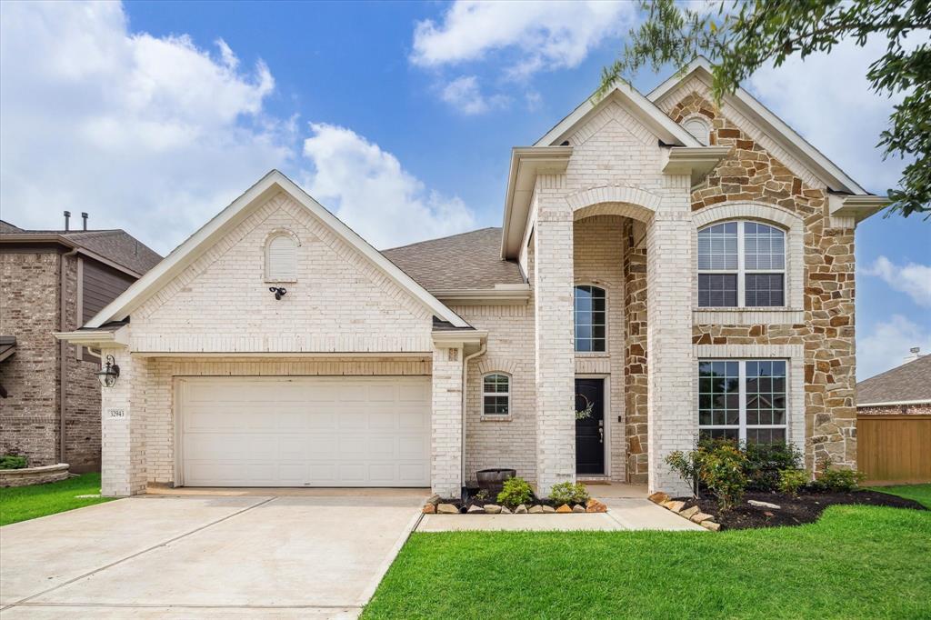 32943 Franklin Brooks Drive, Brookshire, Texas image 1