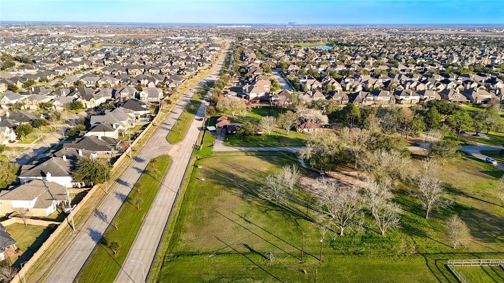606 Sycamore Road, Richmond, Texas image 33