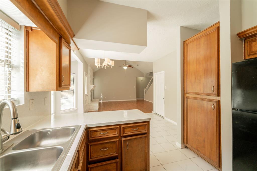 18927 Sandia Pines Drive, Humble, Texas image 9
