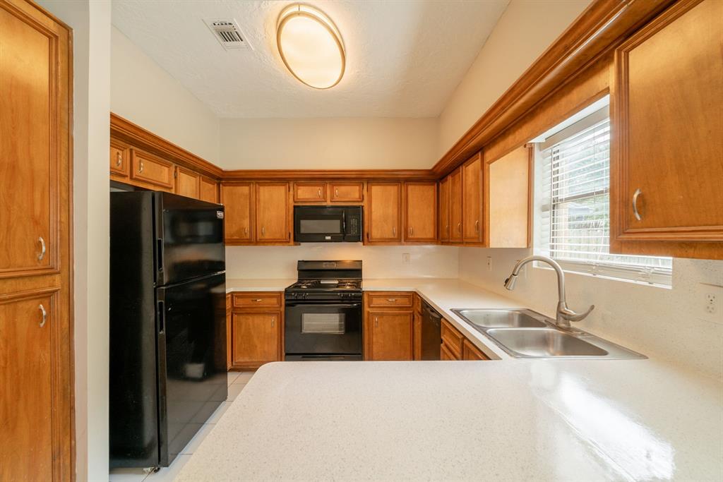 18927 Sandia Pines Drive, Humble, Texas image 7
