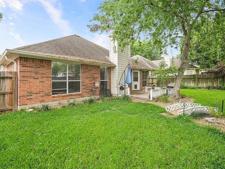 3414 Nottingham Lane