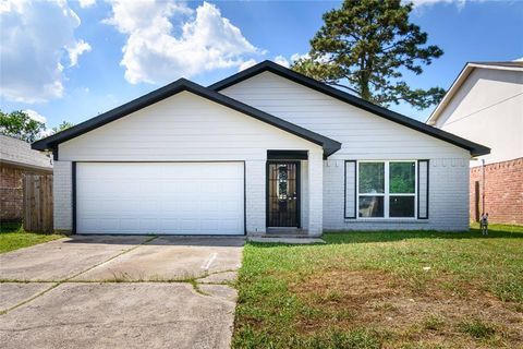 Photo of 8703 Valley Ledge Drive, Houston, TX 77078 (MLS # 56983327)