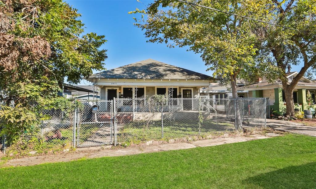 Houston, Texas 77023, United States, 2 Bedrooms Bedrooms, ,2 BathroomsBathrooms,Residential,Active,29231