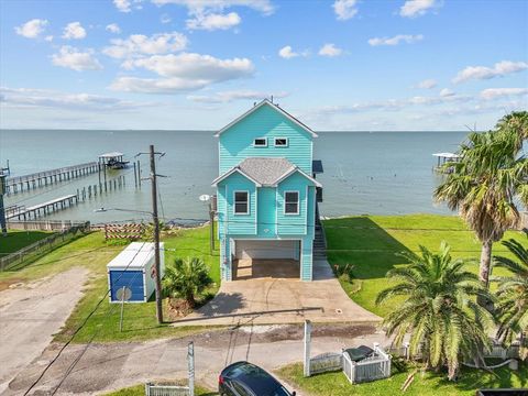 Photo of 1130 Ave Avenue A 1/2 Street, Dickinson, TX 77539 (MLS # 22609306)