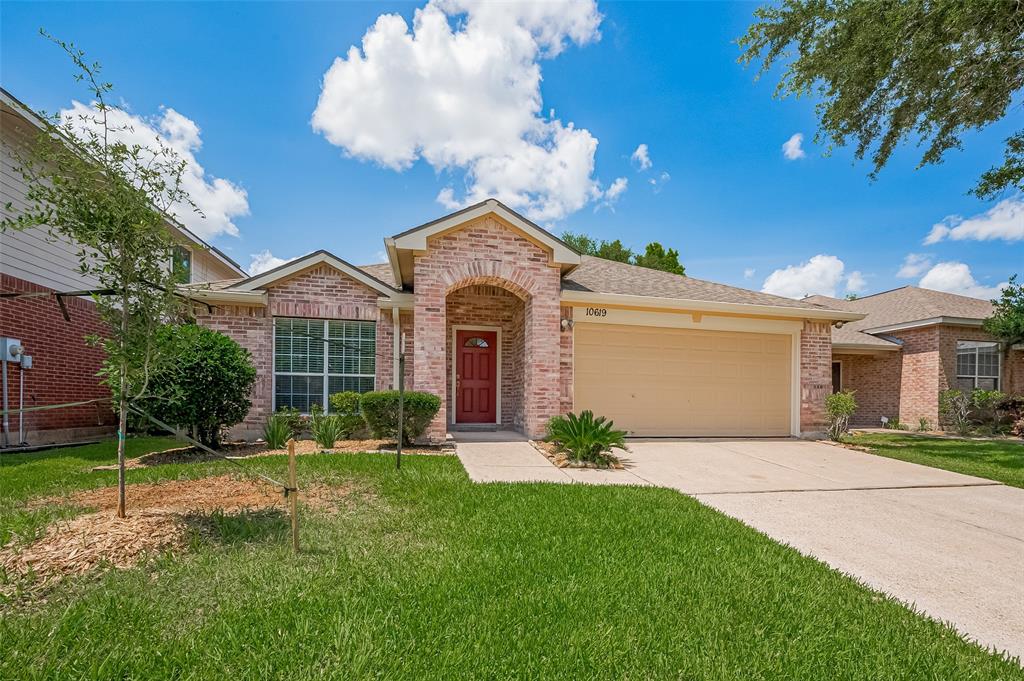 10619 Saratoga Square, Missouri City, Texas image 3
