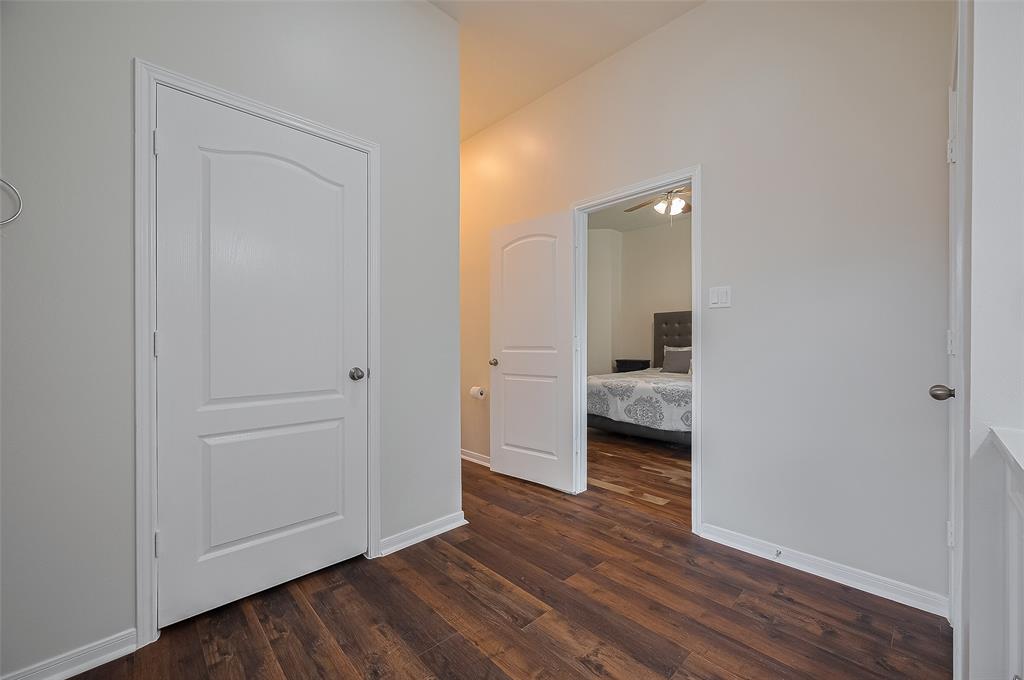 10619 Saratoga Square, Missouri City, Texas image 32