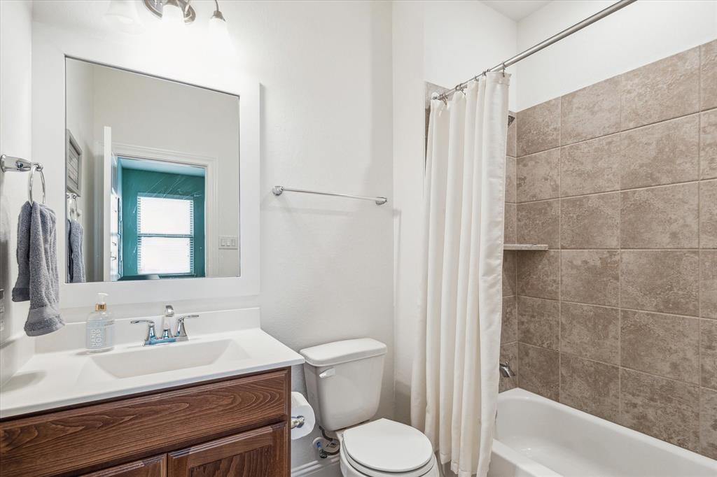 2522 Duke Heights Lane, Missouri City, Texas image 31