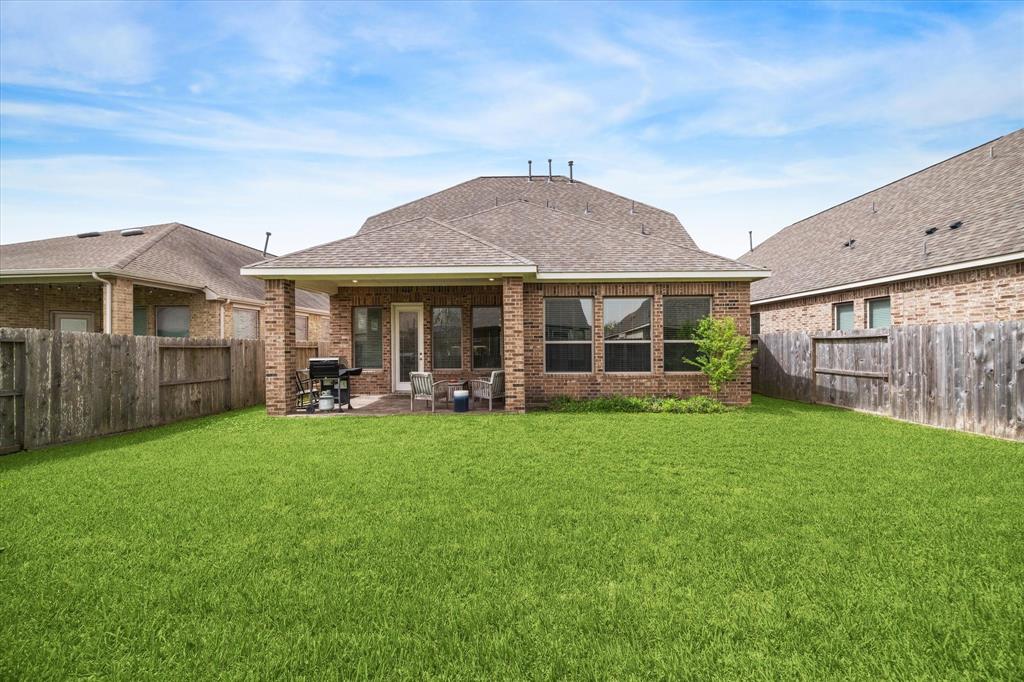 2522 Duke Heights Lane, Missouri City, Texas image 39