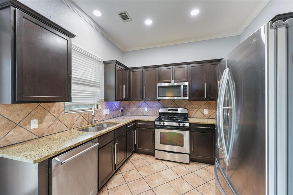 18334 Tacoma Ridge Drive, Tomball, Texas image 12