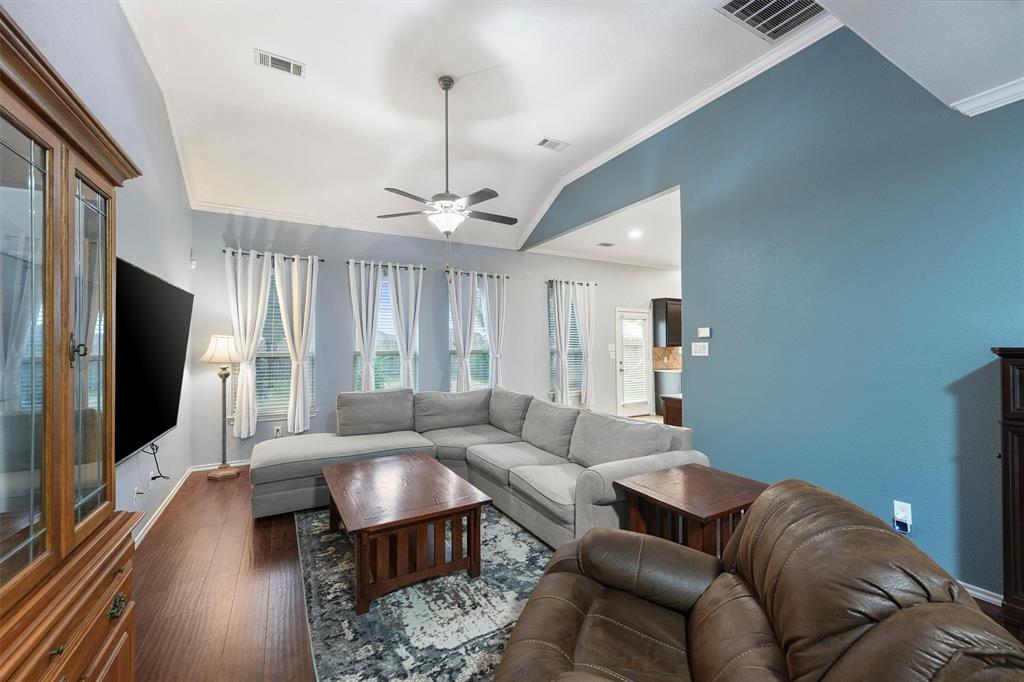 18334 Tacoma Ridge Drive, Tomball, Texas image 8