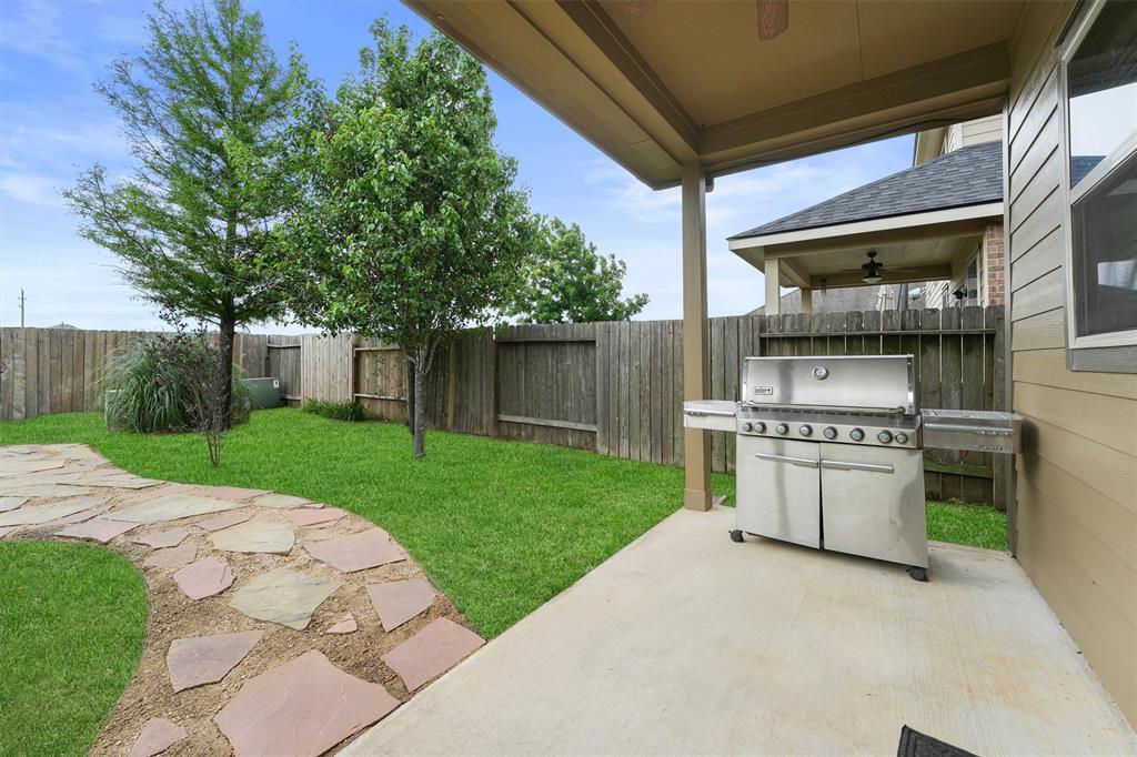 18334 Tacoma Ridge Drive, Tomball, Texas image 24