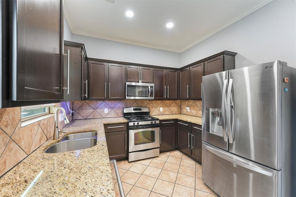 18334 Tacoma Ridge Drive, Tomball, Texas image 13