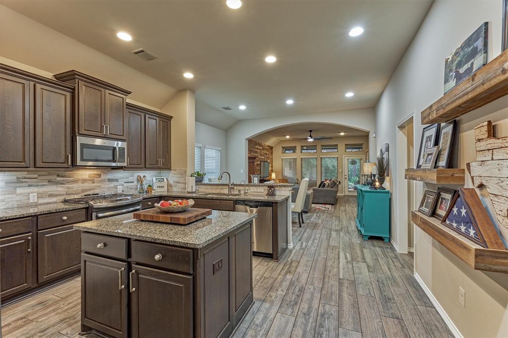 110 Mayhaven Court, Montgomery, Texas image 7