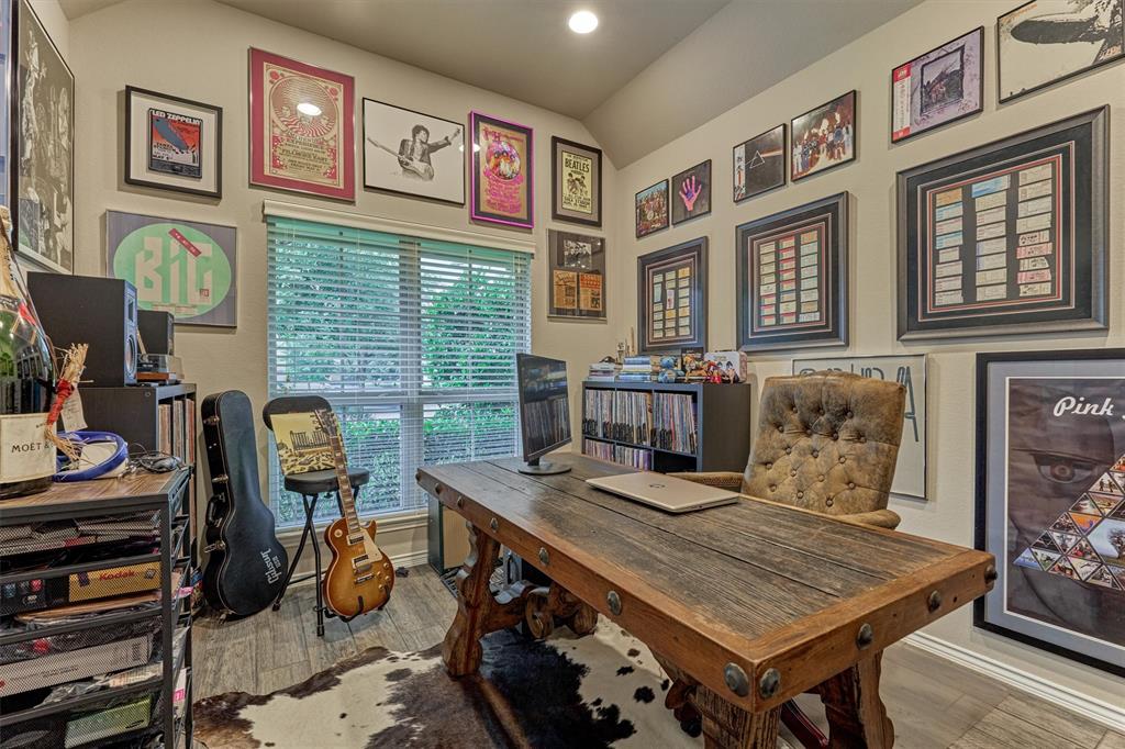 110 Mayhaven Court, Montgomery, Texas image 6