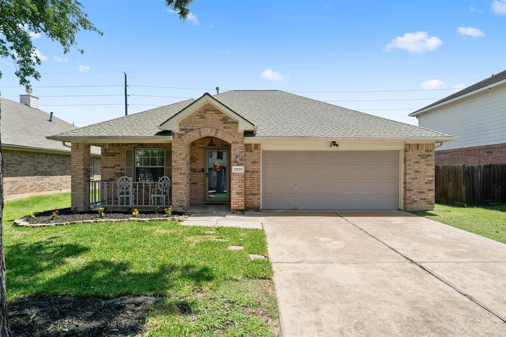 19030 Piney Way Drive, Tomball, Texas image 2