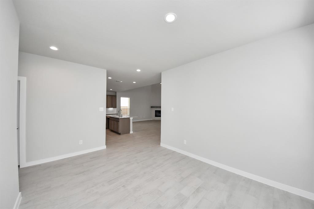 18431 Porta Marina Drive Dr, Fresno, Texas image 5