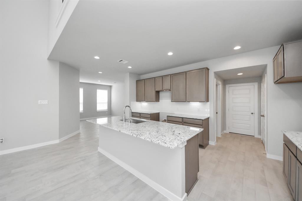 18431 Porta Marina Drive Dr, Fresno, Texas image 10
