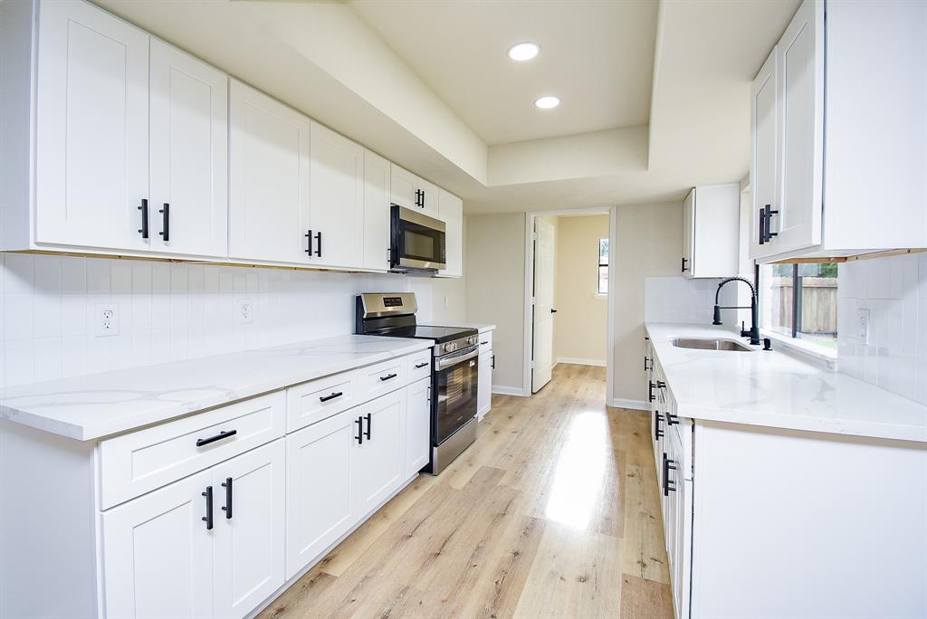 7227 La Granada Drive, Houston, Texas image 14