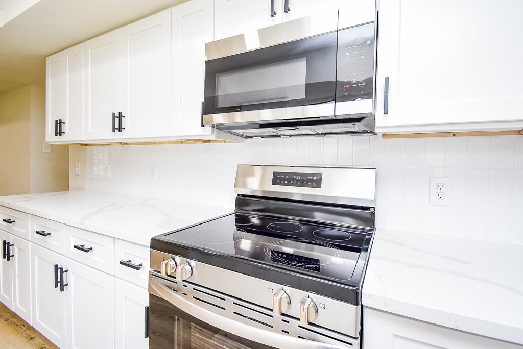 7227 La Granada Drive, Houston, Texas image 19