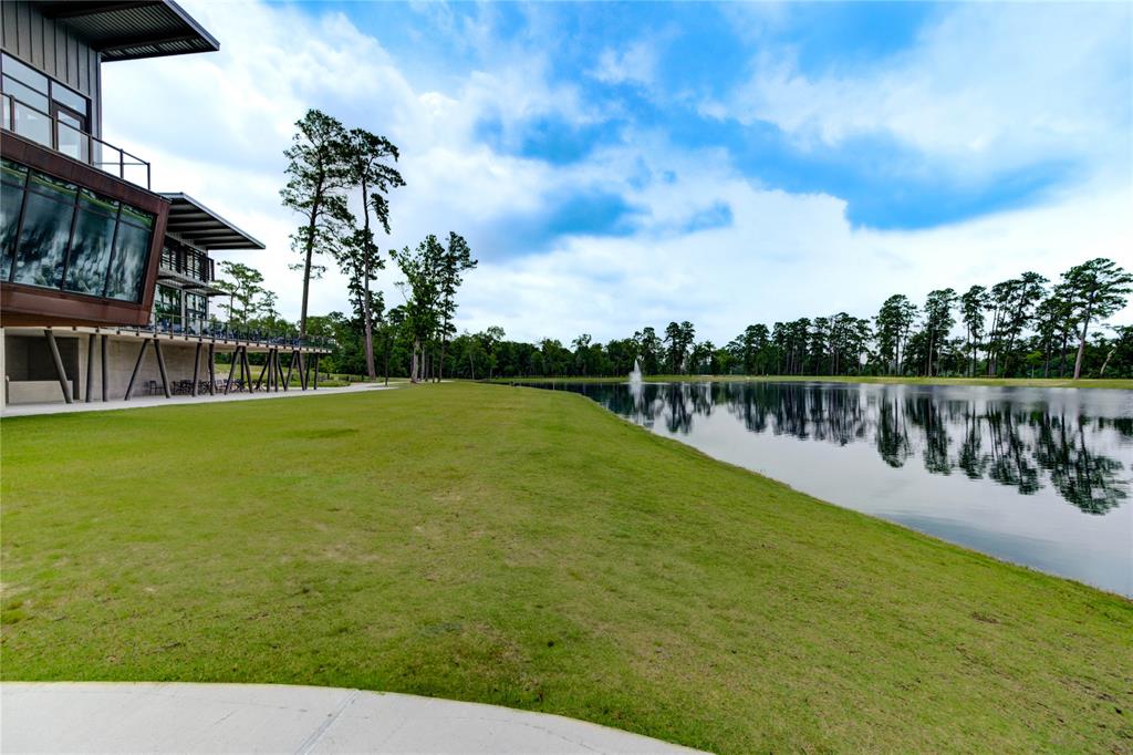 630 Cibolo Creek Drive, Conroe, Texas image 37
