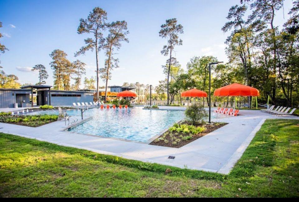 630 Cibolo Creek Drive, Conroe, Texas image 40