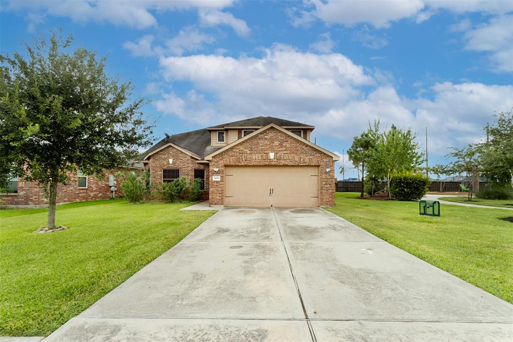 4919 Tulip Trail Lane