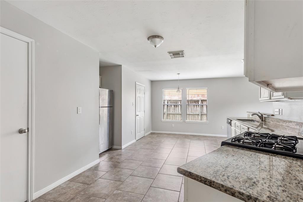 16102 Mesa Boulevard, Humble, Texas image 11