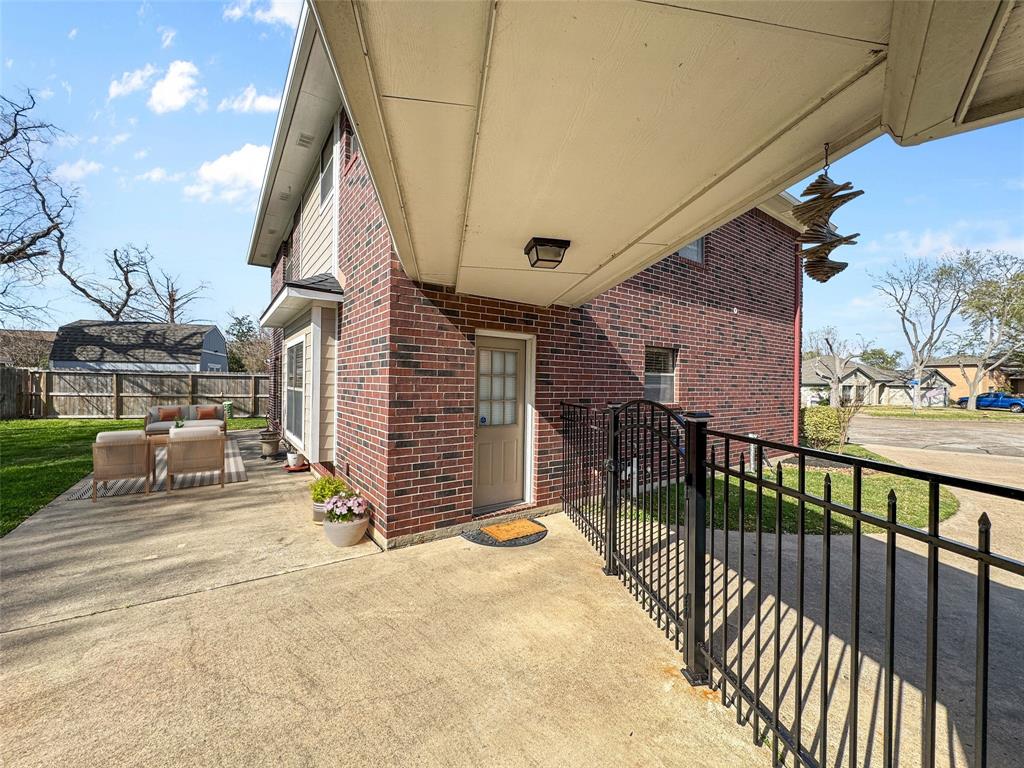 1506 Wesley Lane, Deer Park, Texas image 25