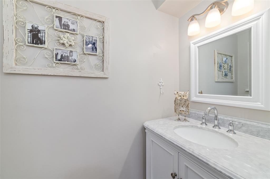 12 Woodhaven Wood Drive, The Woodlands, Texas image 30