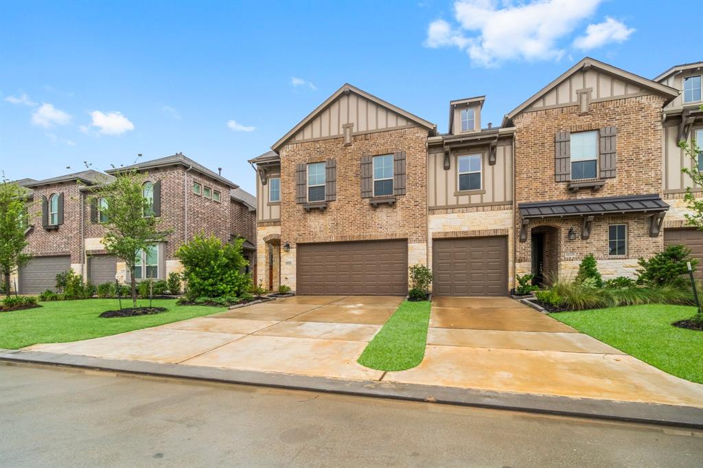 11231 Buchanan Coves Lane, Cypress, Texas image 2