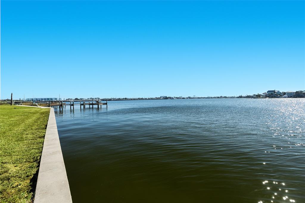 6319 Avenue L, Galveston, Texas image 16