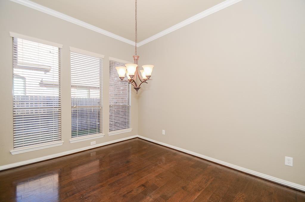 18426 N Settlers Shore Drive, Cypress, Texas image 7