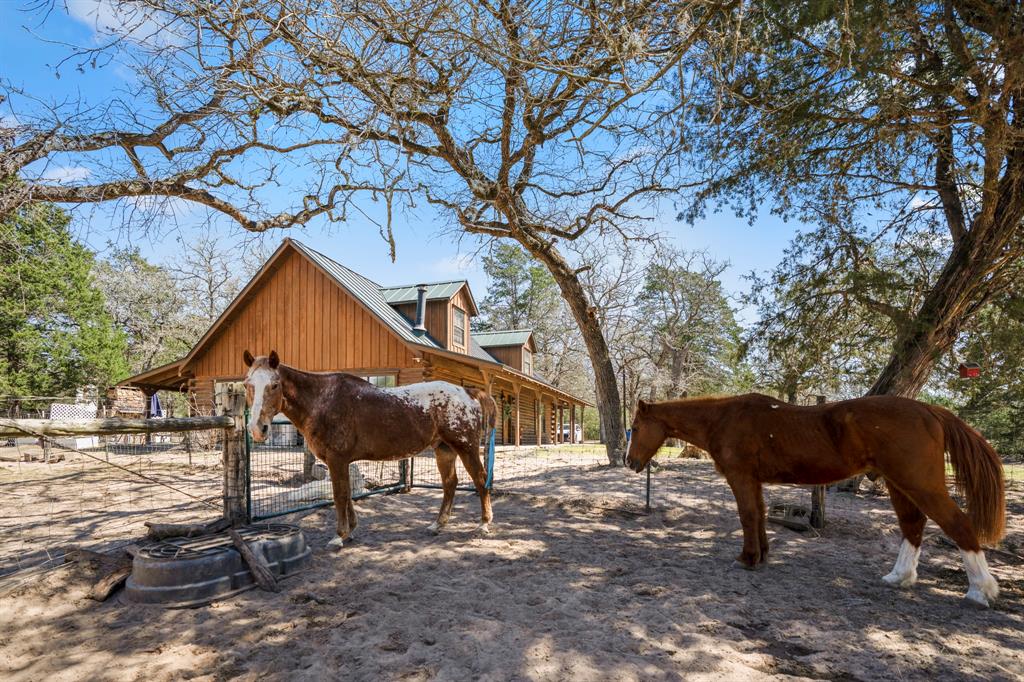 1760 County Road 215, Weimar, Texas image 45
