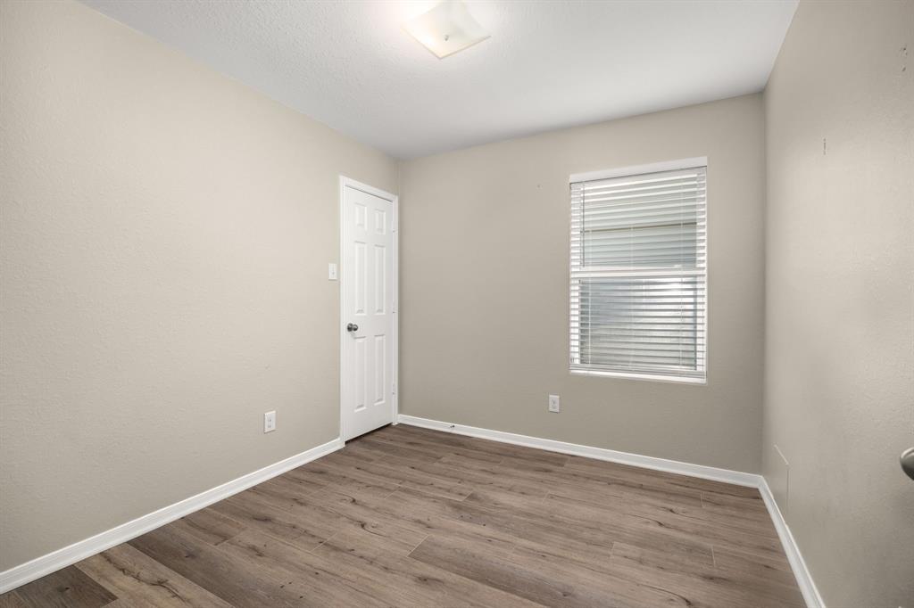 7319 Foxwood Fair Lane, Humble, Texas image 12