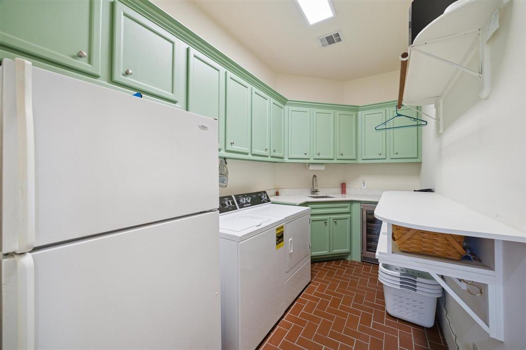 1506 Sheltering Oaks Lane, Kingwood, Texas image 43