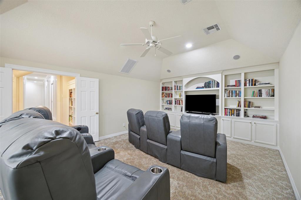 1506 Sheltering Oaks Lane, Kingwood, Texas image 28