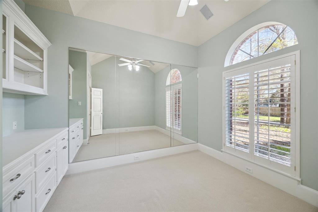 1506 Sheltering Oaks Lane, Kingwood, Texas image 24