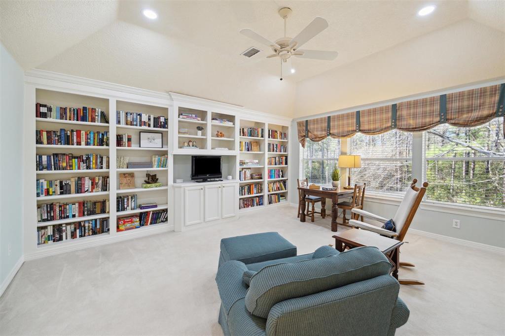 1506 Sheltering Oaks Lane, Kingwood, Texas image 27